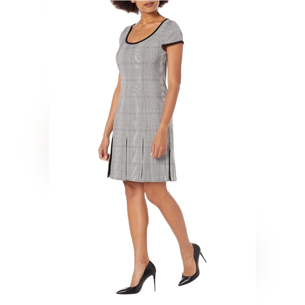 DKNY Grey Glenn Check Plaid Cap Sleeve Pleated A-line Dress 16